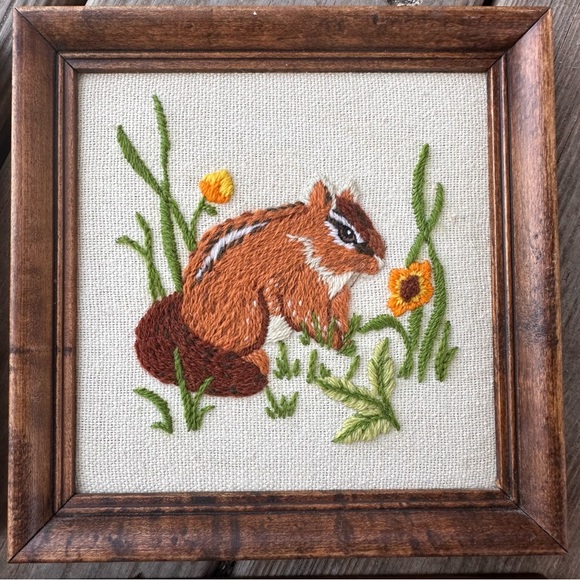 Vintage Embroidered Squirrel Rabbit Mouse Chipmunk Cottagecore Woodlands Animals - Picture 4 of 12